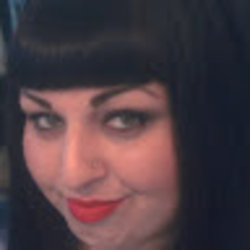 Meet your Posher, Cassandra